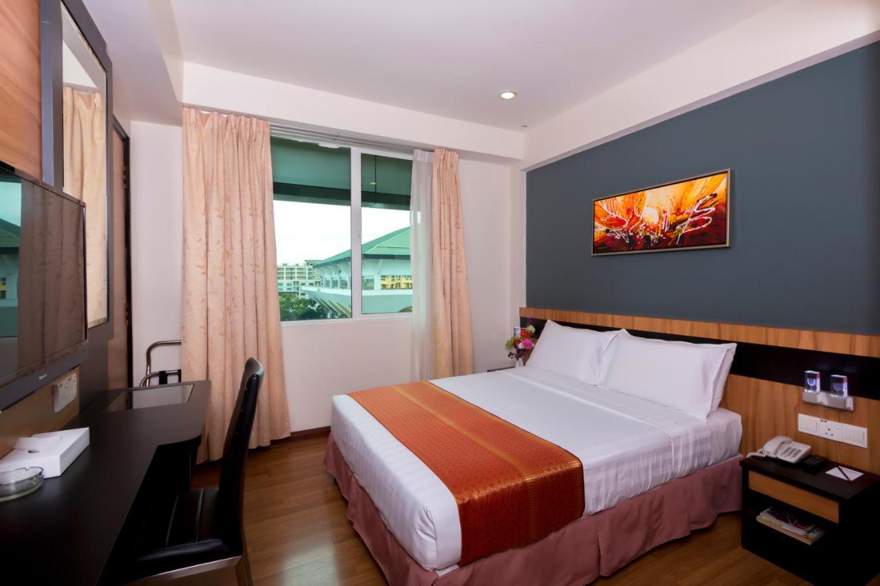 Mariner Hotel Labuan Exterior foto